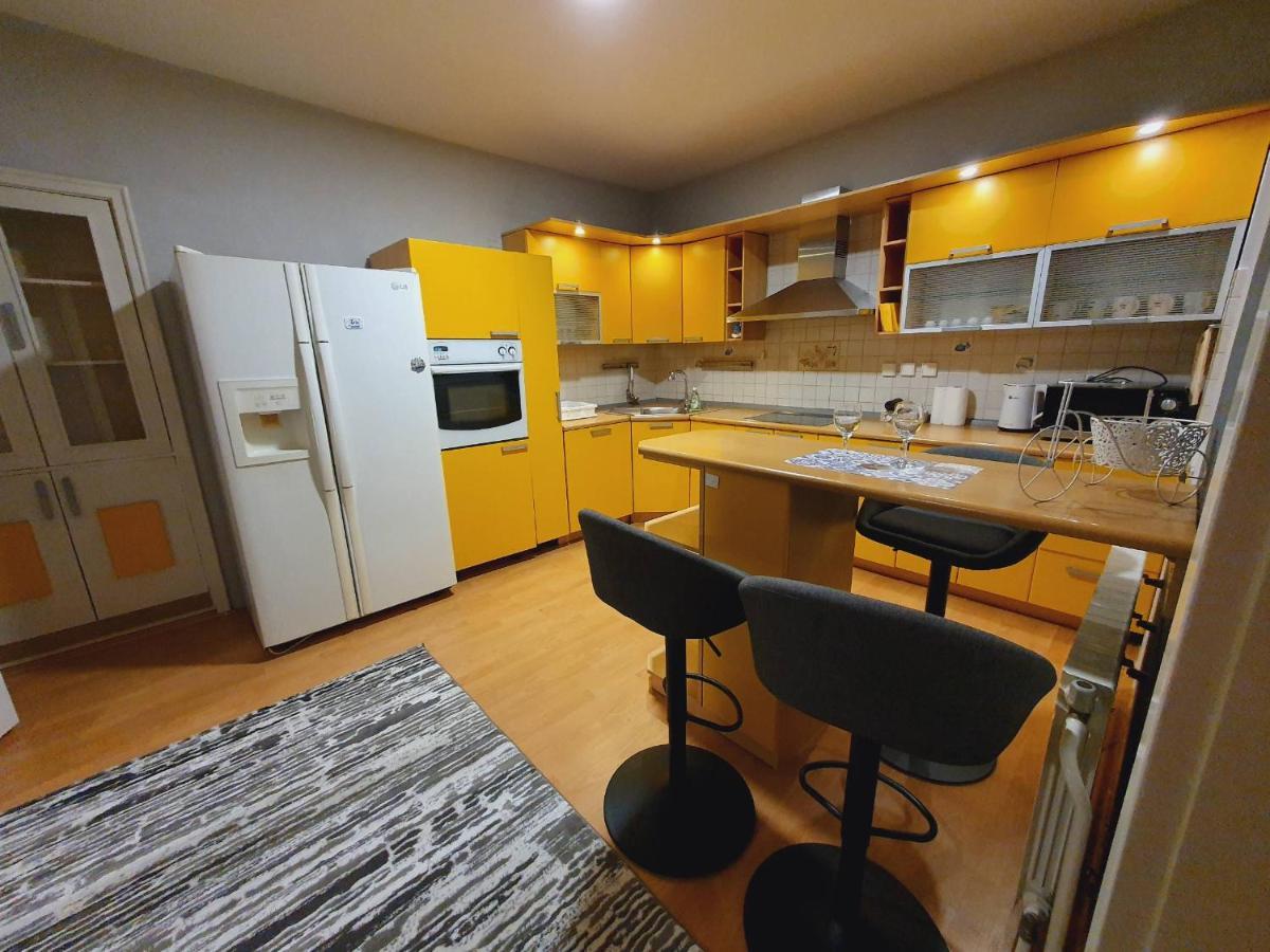 Apartments Arna Visoko Εξωτερικό φωτογραφία
