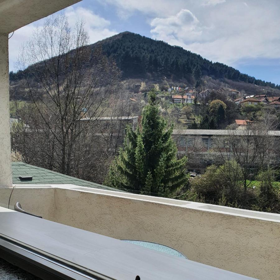 Apartments Arna Visoko Εξωτερικό φωτογραφία