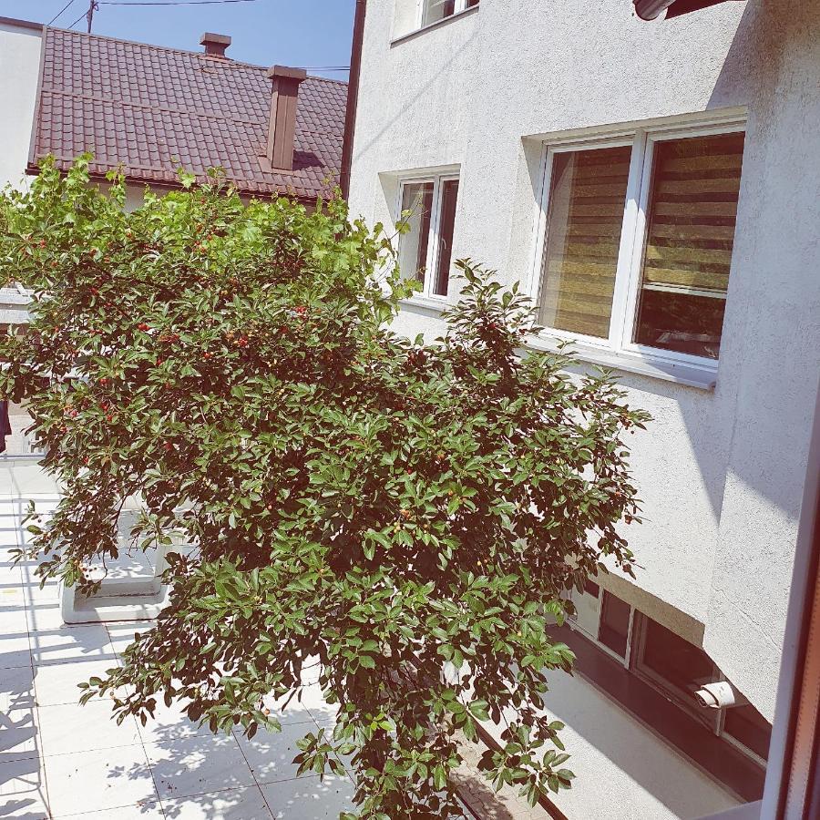 Apartments Arna Visoko Εξωτερικό φωτογραφία
